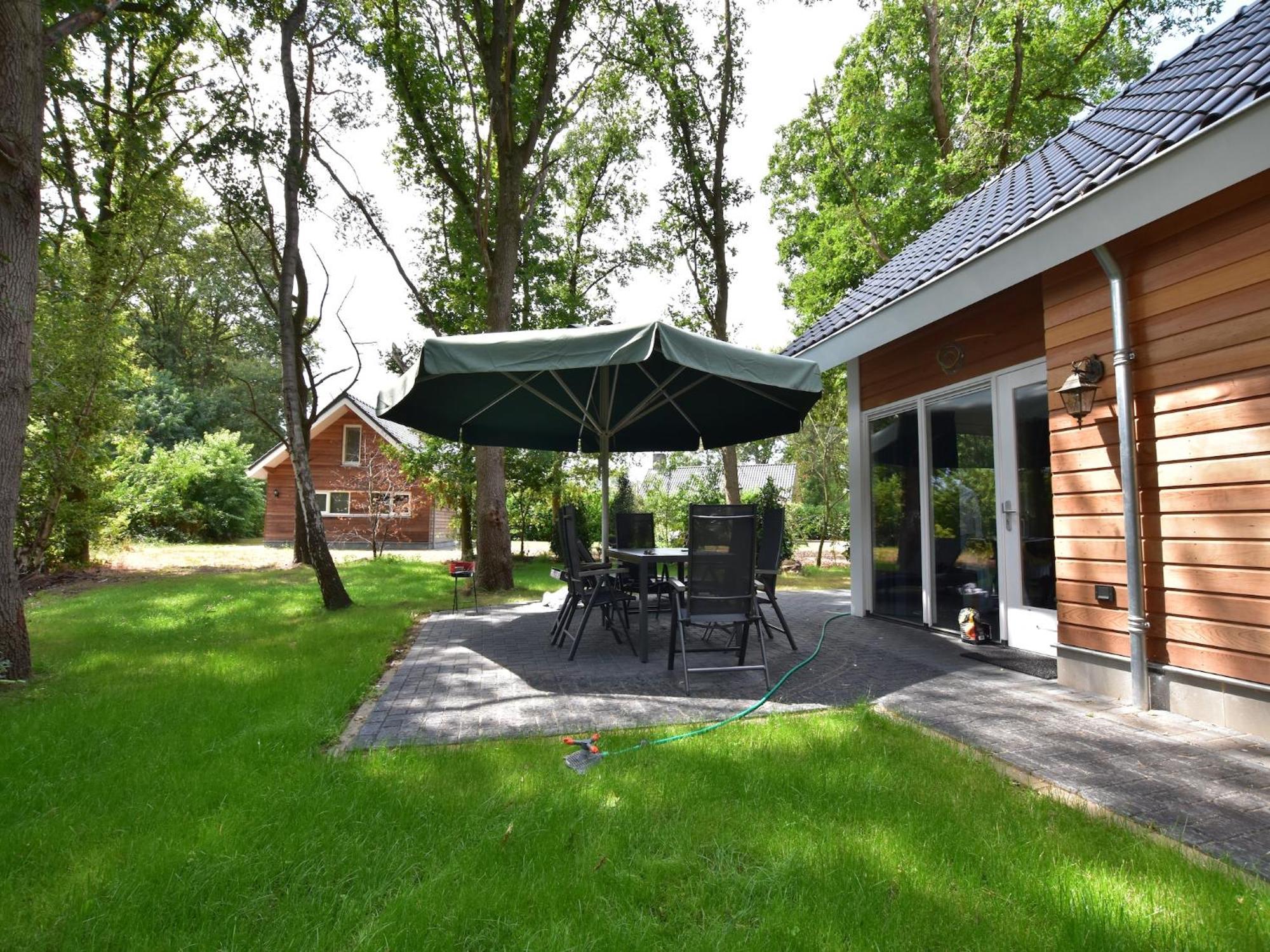 Chalet With Gorgeous View Of The Natural Surroundings Weerselo Exterior photo