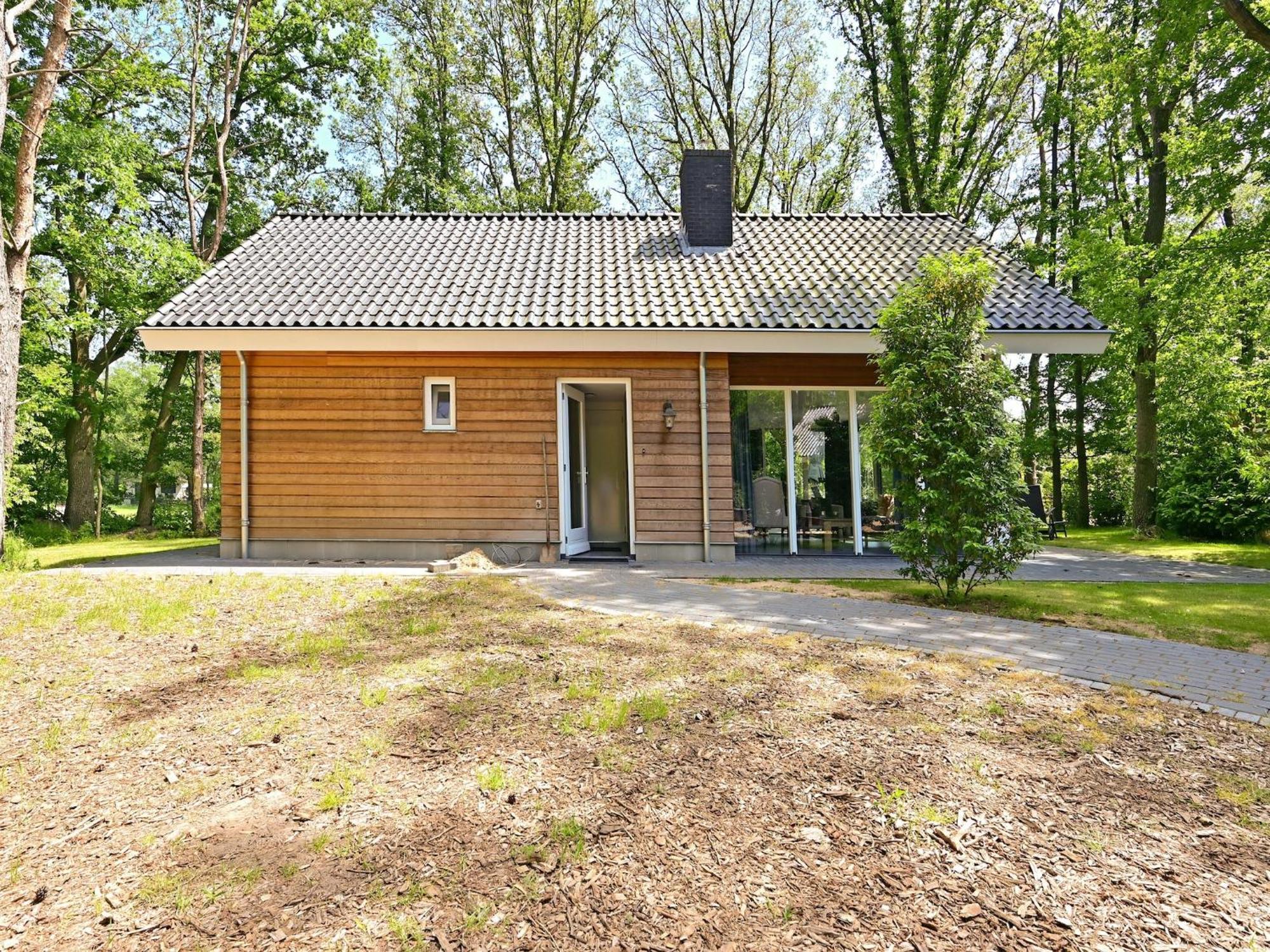 Chalet With Gorgeous View Of The Natural Surroundings Weerselo Exterior photo