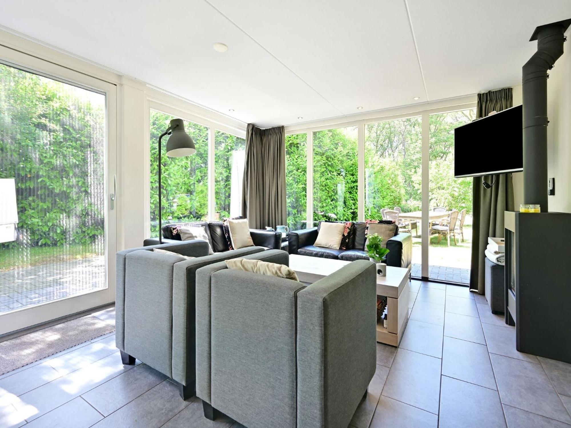 Chalet With Gorgeous View Of The Natural Surroundings Weerselo Exterior photo